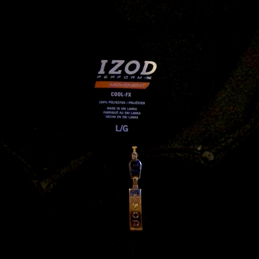 IZOD Cool-fit Black zip up sweater. Excellent Cond